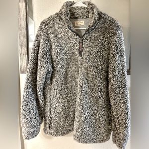 Weatherproof vintage grey fuzzy pullover size large